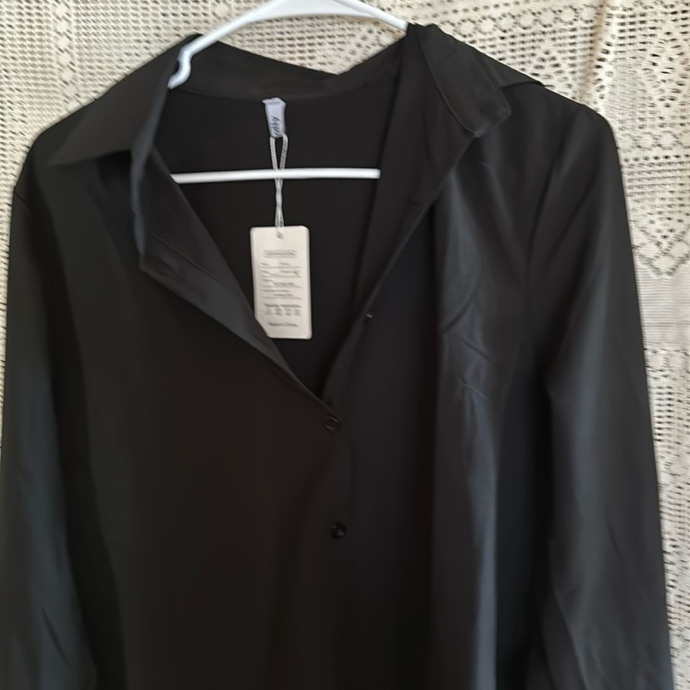 Women’s long Sleeve Shirt